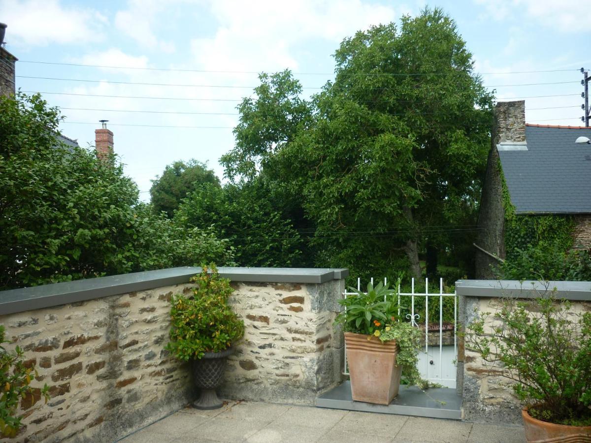 La Maison De Claire Val-Couesnon Kültér fotó